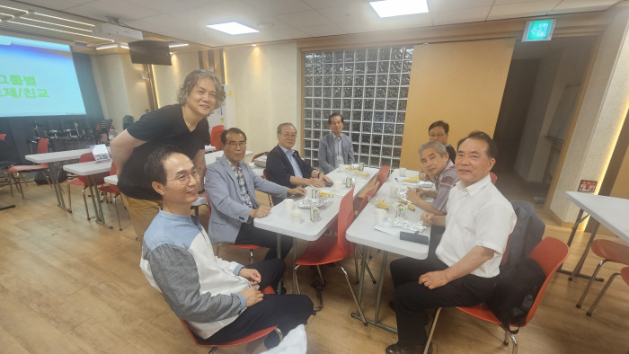 894bad5ae067caf162e243a7ed2bc539.jpg